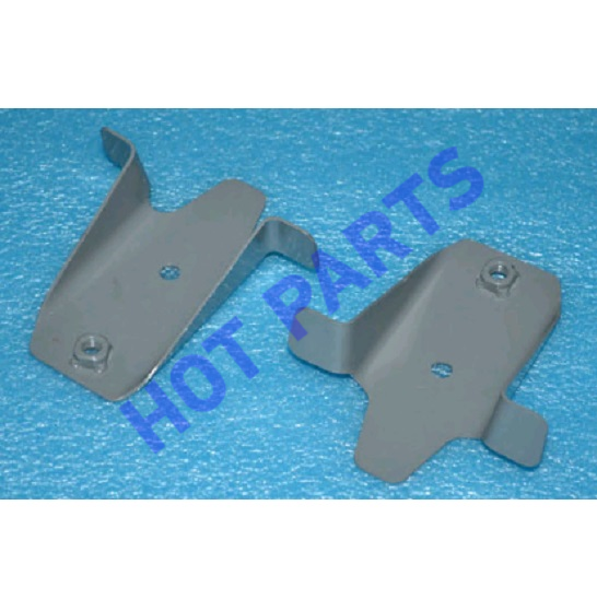 картинка КРОНШТЕЙН РЕШЕТКИ РАДИАТОРА  T21-5300550DY